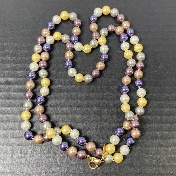 KJL Multicolor Faux Pearl Necklace Knotted 44" L  Kenneth Jay Lane 10mm Beads - Picture 11 of 15
